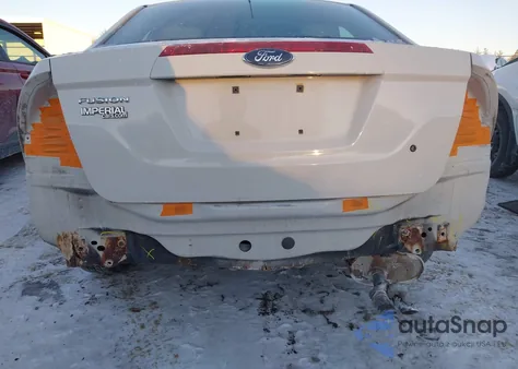 2012 Ford Fusion S из США, поврежденный, VIN 3FAHP0GA1CR253089